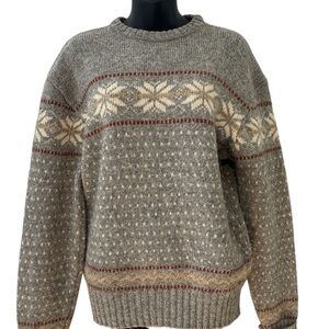 Vintage Gray Wool Patterned Woman’s Ski Pullover Sweater